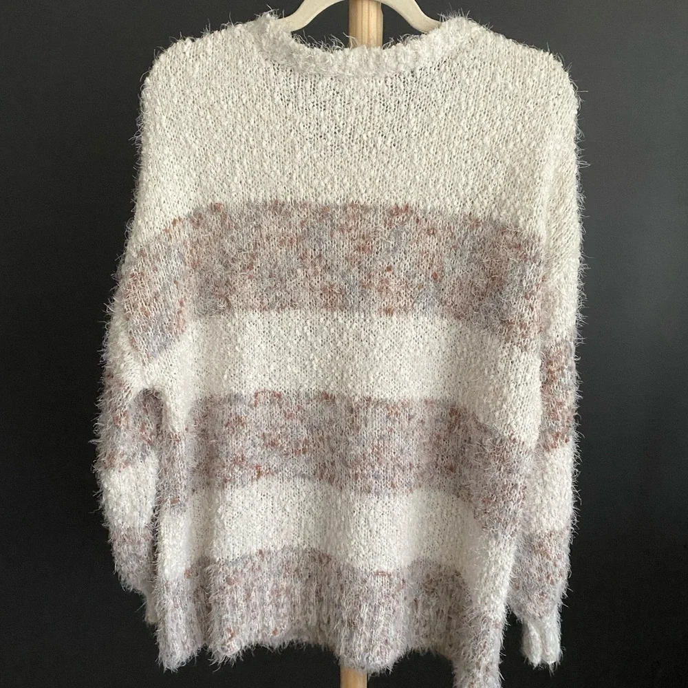 Stripe Lantern Sleeve Pullover Sweater - Picture 6 of 8